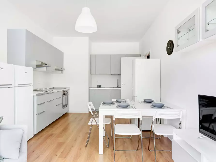 Immagine 8 di Camera in affitto  in Via Stromboli1 a Milano