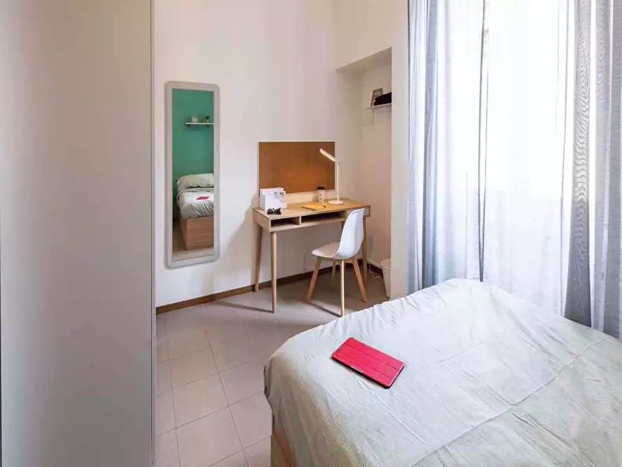 Immagine 2 di Camera in affitto  in Via Giuseppe Meda25 a Milano