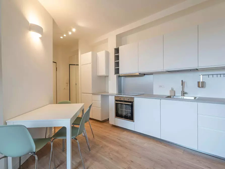 Immagine 5 di Appartamento in affitto  in Via Sulmona11/2 a Milano