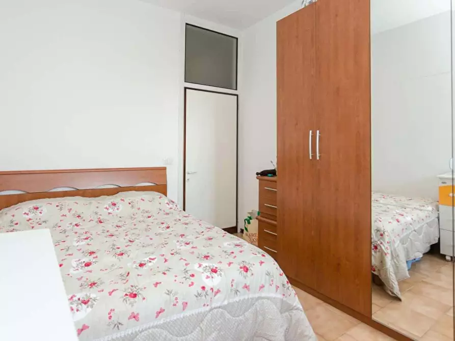 Immagine 33 di Camera in affitto  in Via Michele Saponaro a Milano