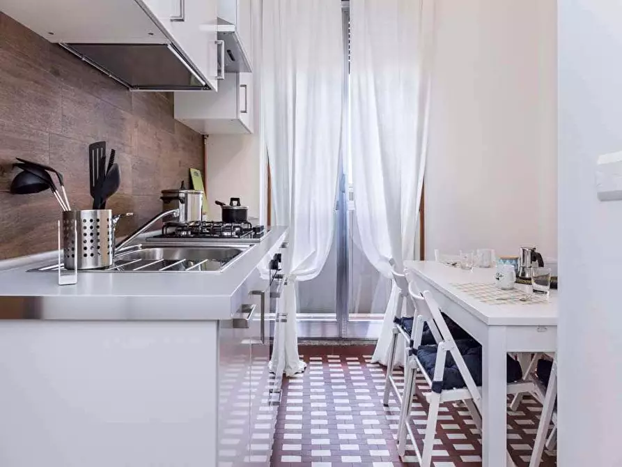 Immagine 12 di Camera in affitto  in Via Giuseppe Frua16 a Milano