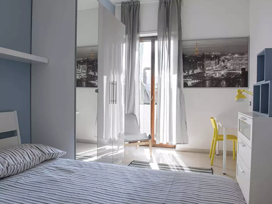 Immagine 9 di Camera in affitto  in Via Curtatone14 a Milano