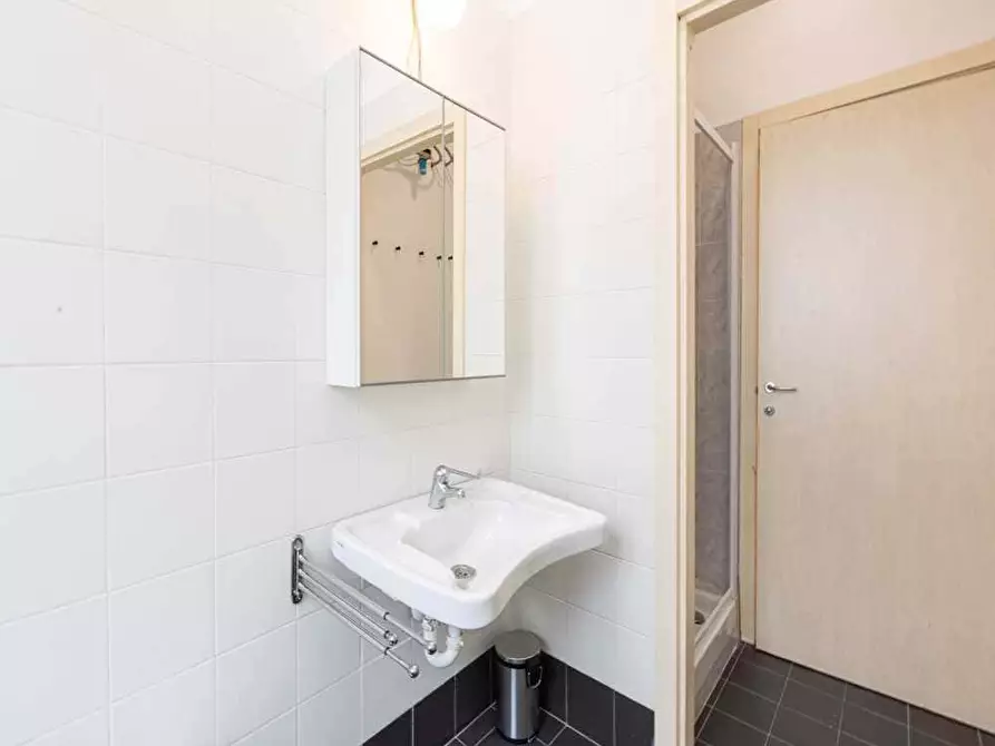 Immagine 12 di Camera in affitto  in Via Nino Bixio34 a Milano