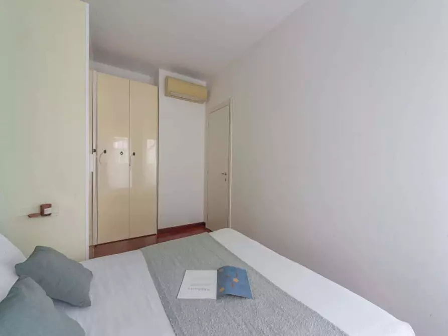 Immagine 18 di Appartamento in affitto  in Corso Sempione a Milano