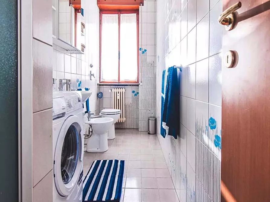 Immagine 8 di Camera in affitto  in Via Tito Vignoli4 a Milano