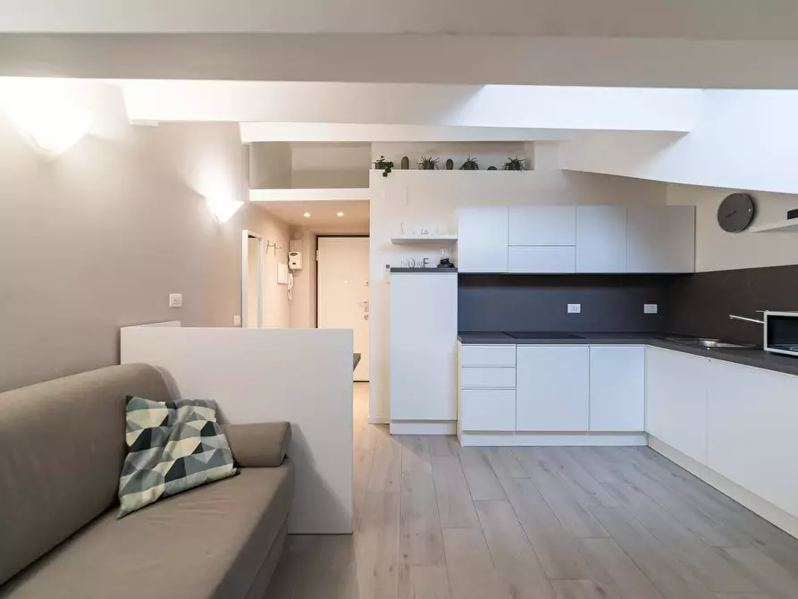Immagine 13 di Appartamento in affitto  in Via Adige17 a Milano