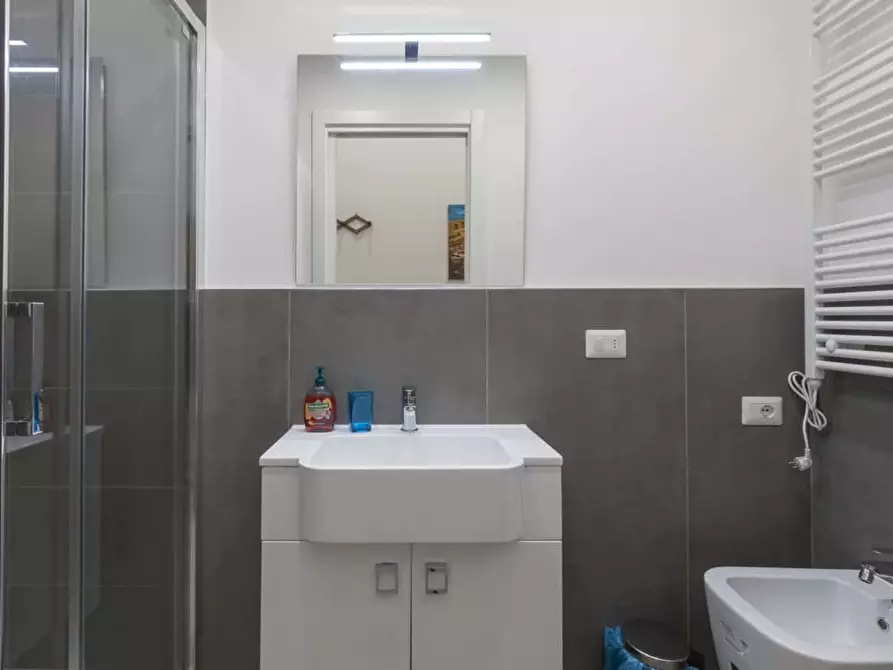 Immagine 11 di Appartamento in affitto  in Via Gallura11 a Milano