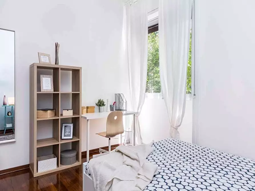 Immagine 2 di Camera in affitto  in Via Giuseppe Frua16 a Milano