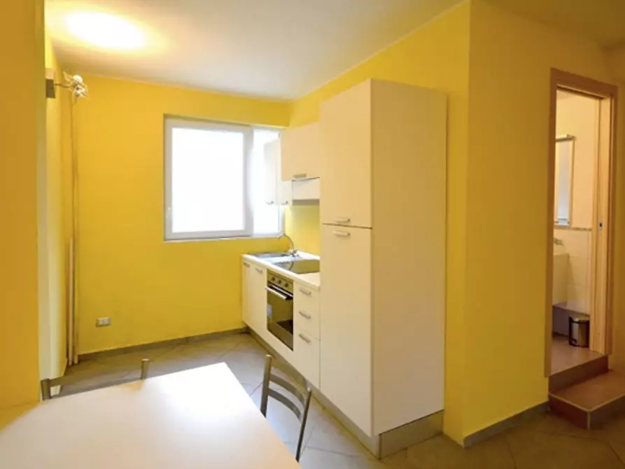 Immagine 6 di Appartamento in affitto  in Via Bordighera34 a Milano