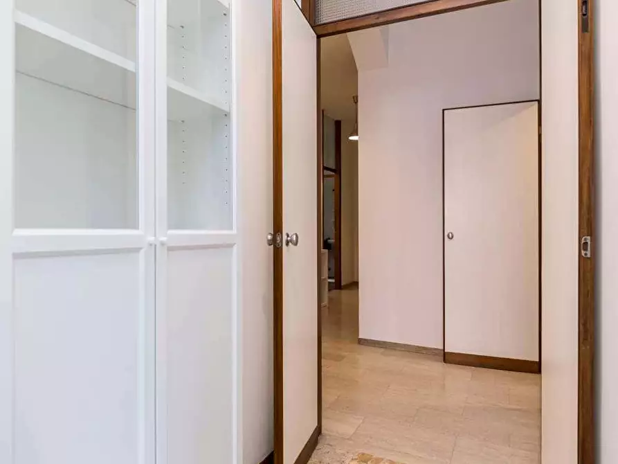 Immagine 26 di Camera in affitto  in Via Giuseppe Frua16 a Milano