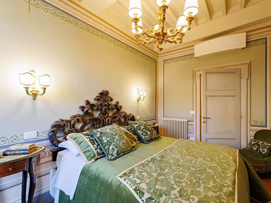 Immagine 22 di Appartamento in affitto  in Via Roma a Cortona