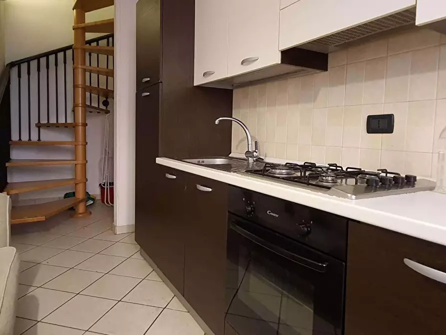 Immagine 9 di Camera in affitto  in Via Giuseppe Mazzini a Trento