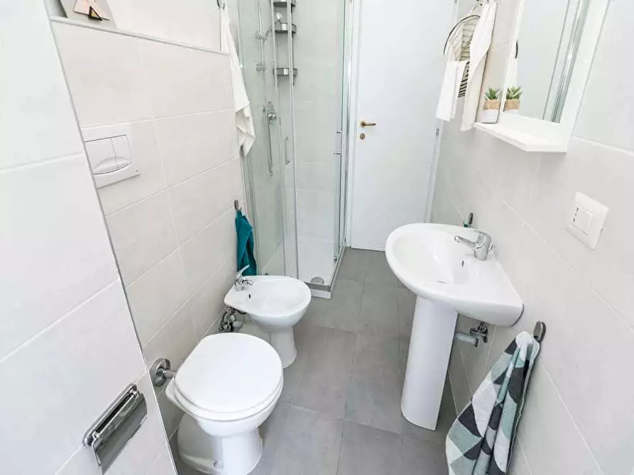 Immagine 28 di Camera in affitto  in Via Francesco Primaticcio182 a Milano