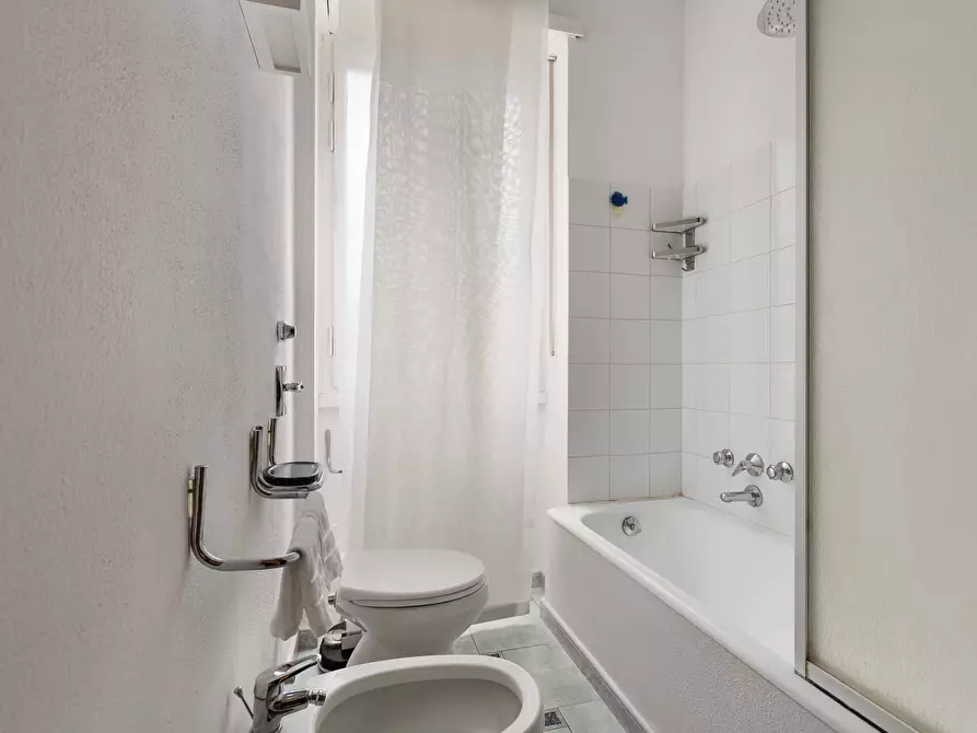 Immagine 15 di Appartamento in affitto  in Via Teodosio70 a Milano