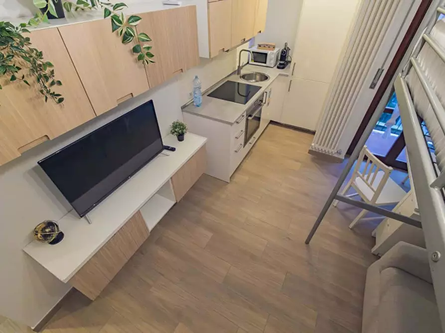 Immagine 14 di Appartamento in affitto  in Viale Lucania3 a Milano