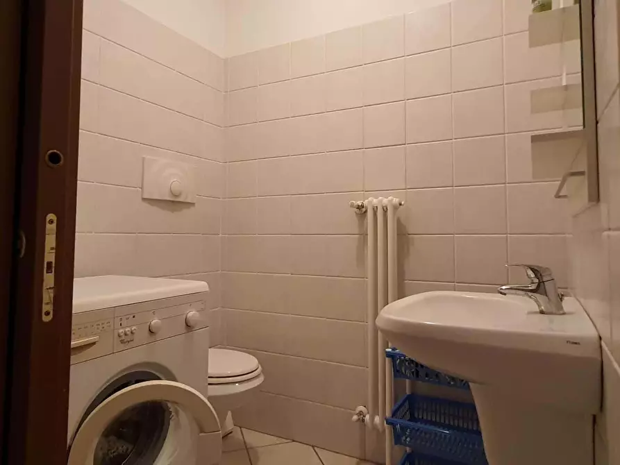 Immagine 11 di Camera in affitto  in Via Giuseppe Mazzini a Trento