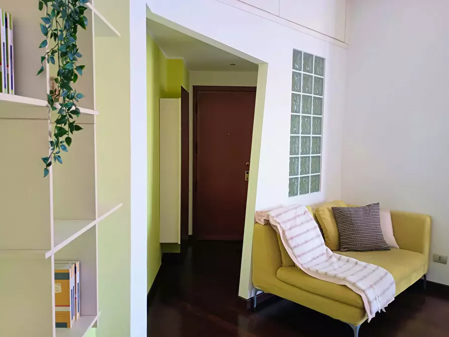 Immagine 8 di Appartamento in affitto  in Via Giuseppe Giusti a Sesto San Giovanni