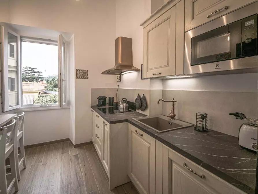 Immagine 33 di Appartamento in affitto  in Via Donatello50 a Roma