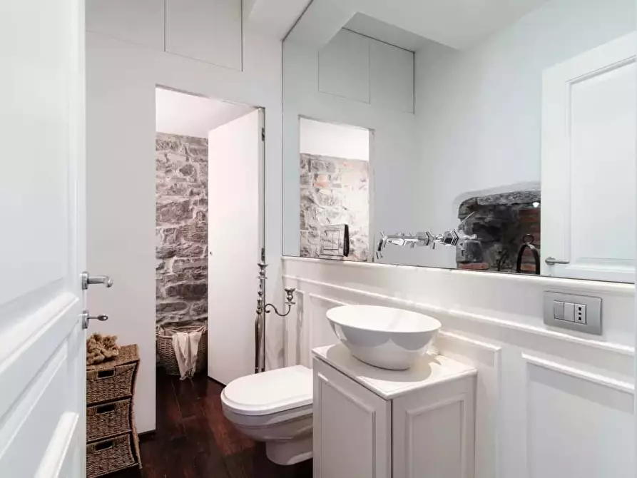 Immagine 43 di Appartamento in affitto  in Via Morazzone Pier Francesco Mazzucchelli a Como