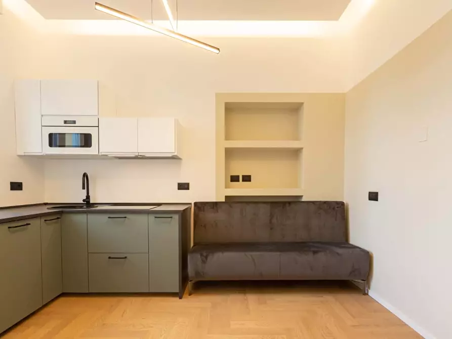 Immagine 2 di Appartamento in affitto  in Via Luigi Mercantini16 a Milano