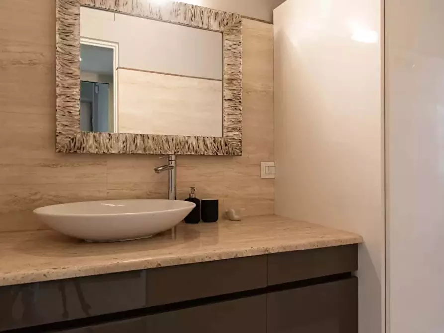 Immagine 26 di Appartamento in affitto  in Via Maurizio Quadrio20 a Milano