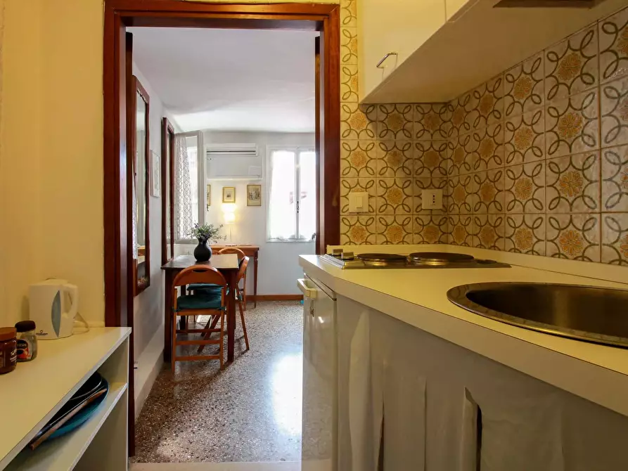 Immagine 5 di Appartamento in affitto  in Calle Verdi4334 a Venezia