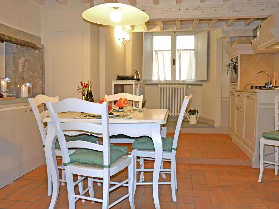 Immagine 12 di Appartamento in affitto  in Piazza Luca Signorelli a Cortona