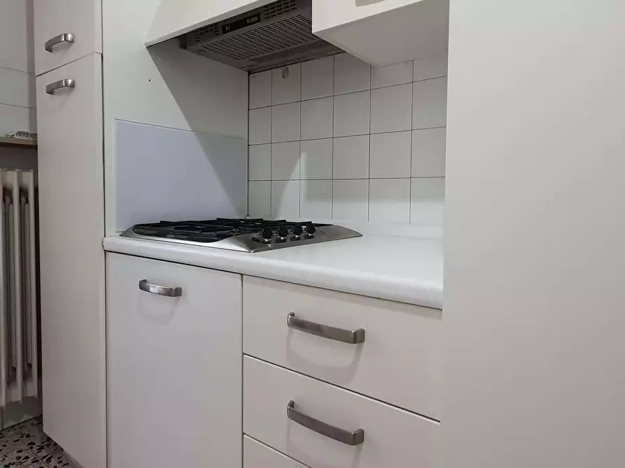 Immagine 7 di Camera in affitto  in Via Fratelli Perini a Trento
