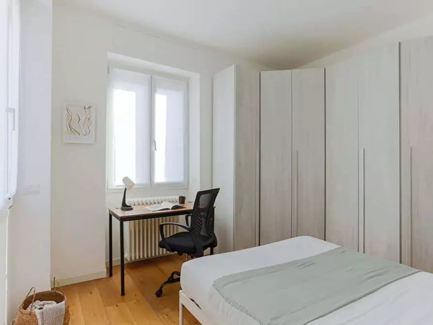 Immagine 22 di Appartamento in affitto  in Via Giovanni Battista Pergolesi a Milano