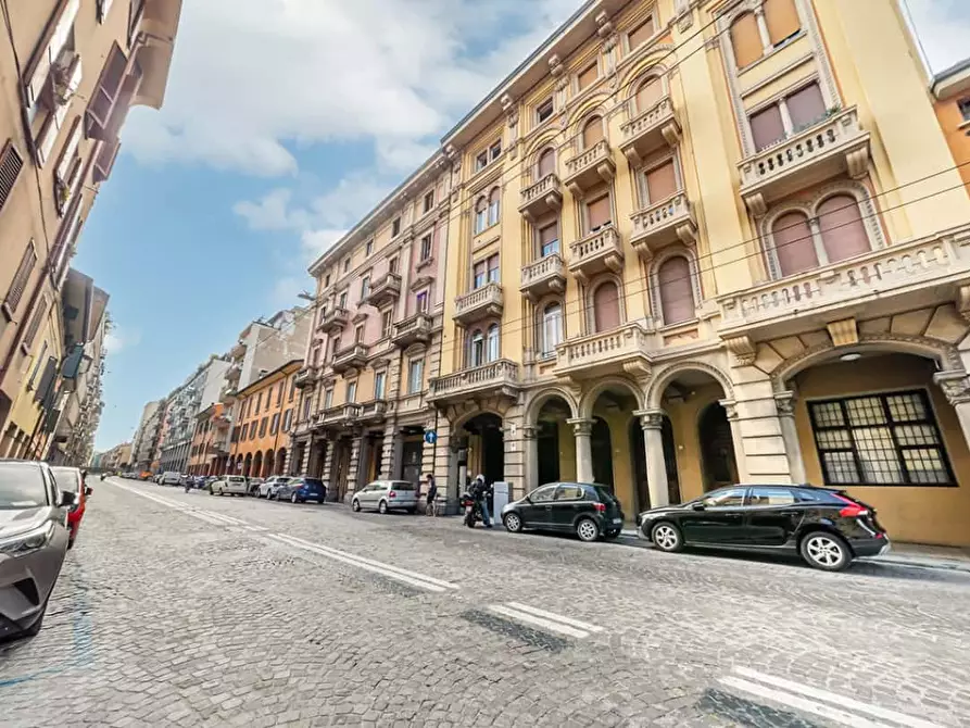 Immagine 3 di Appartamento in affitto  in Via San Felice126 a Bologna