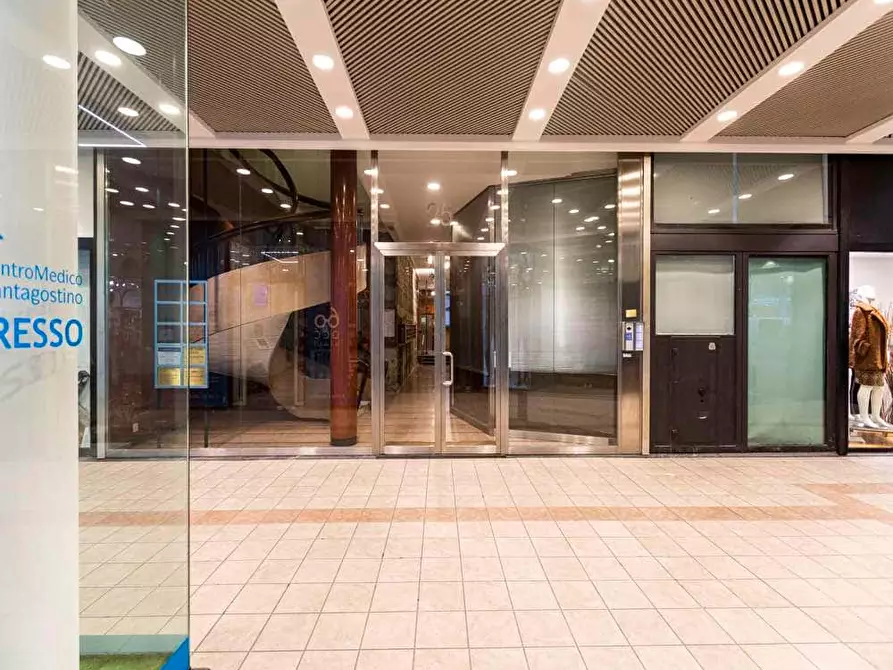 Immagine 31 di Camera in affitto  in Corso Vercelli25 a Milano