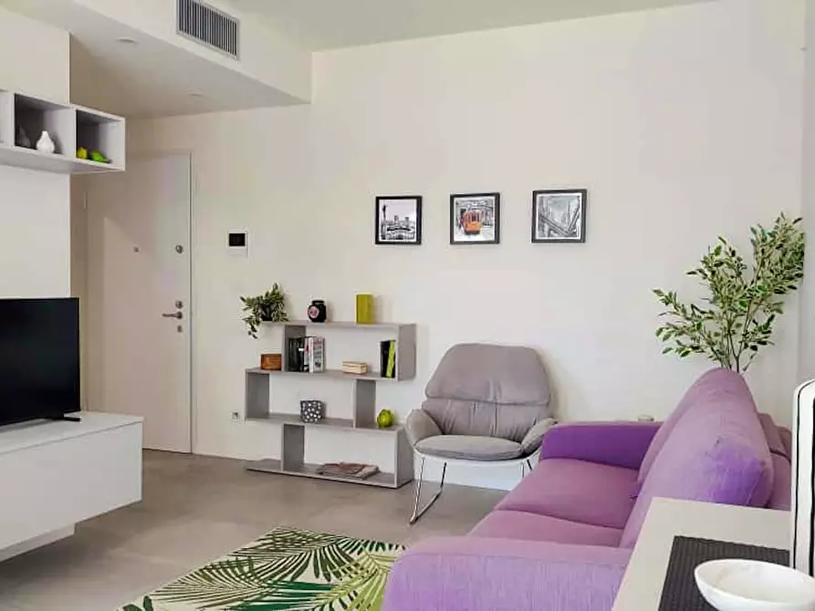 Immagine 4 di Camera in affitto  in Via Cefalonia a Milano