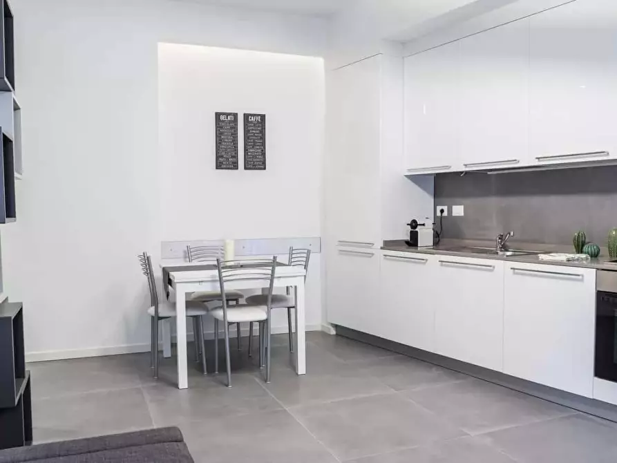 Immagine 6 di Appartamento in affitto  in Via San Gerolamo Emiliani1 a Milano