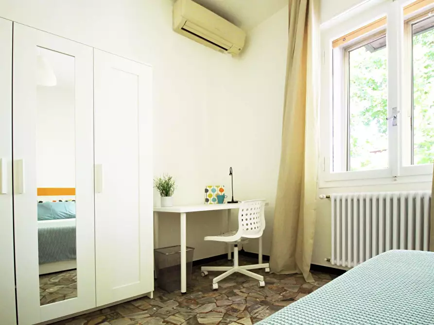 Immagine 2 di Camera in affitto  in Via Francesca Edera de Giovanni22 a Bologna