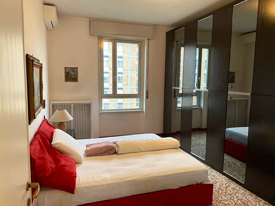 Immagine 4 di Camera in affitto  in Via Emanuele Kant3 a Milano