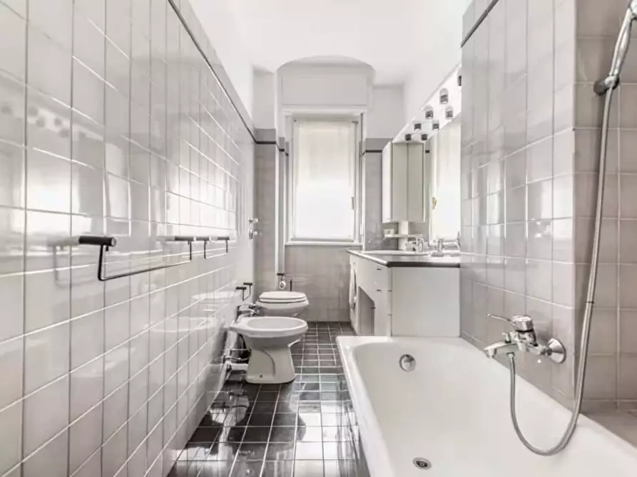 Immagine 21 di Appartamento in affitto  in Via Principe Eugenio4 a Milano