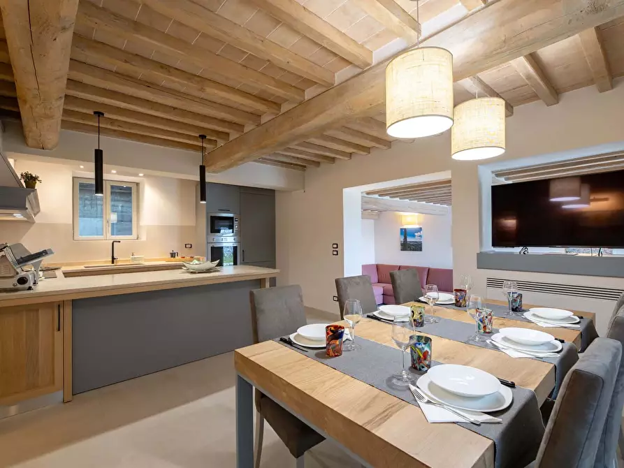 Immagine 23 di Appartamento in affitto  in Località Torreone95 a Cortona