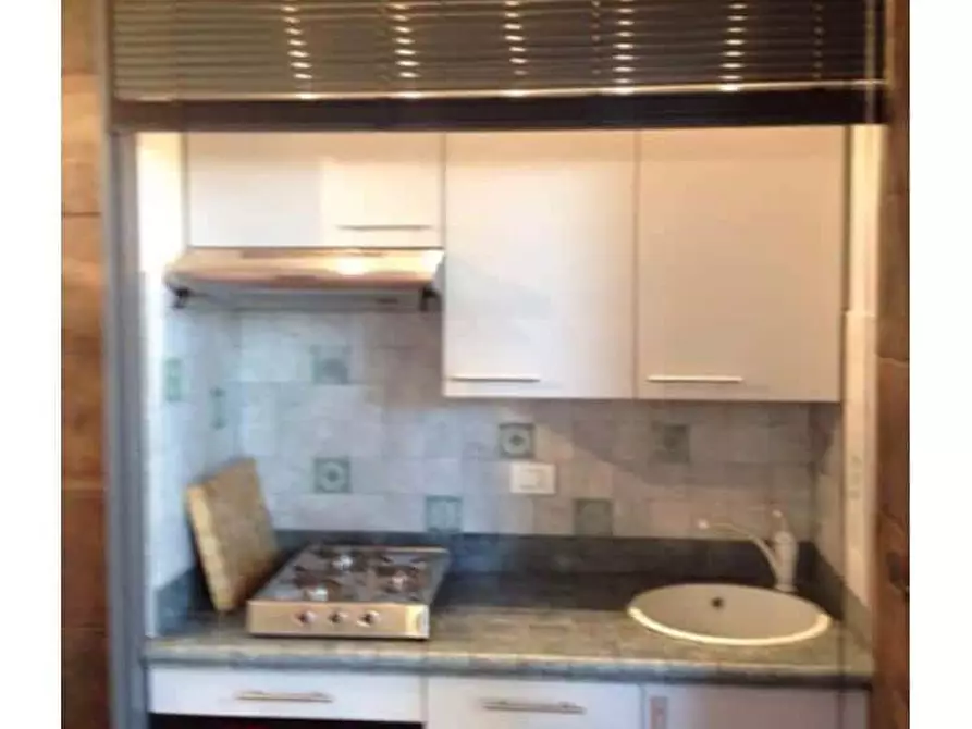 Immagine 6 di Appartamento in affitto  in Via Gaetano de Castillia8 a Milano