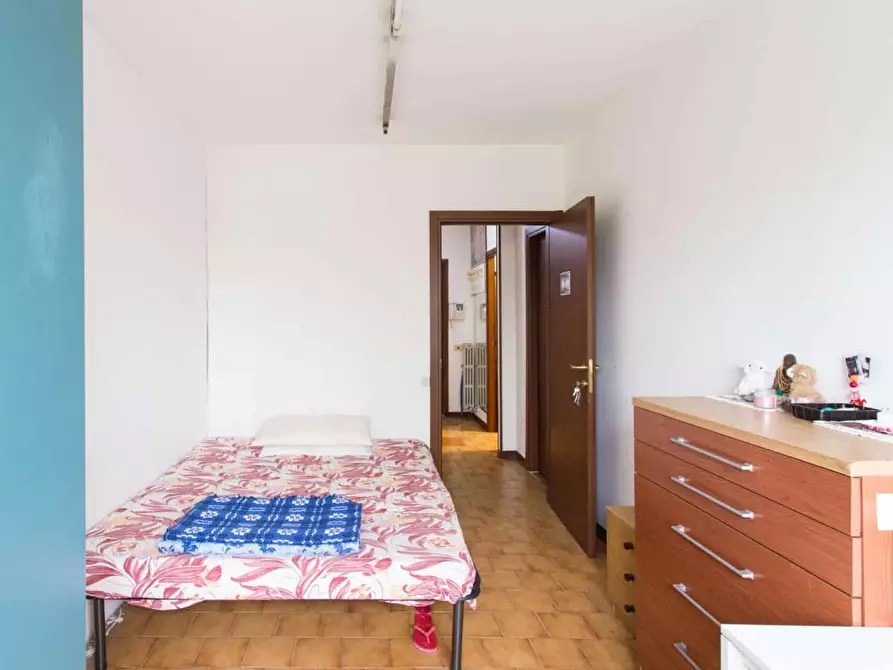 Immagine 16 di Camera in affitto  in Via dei Missaglia a Milano
