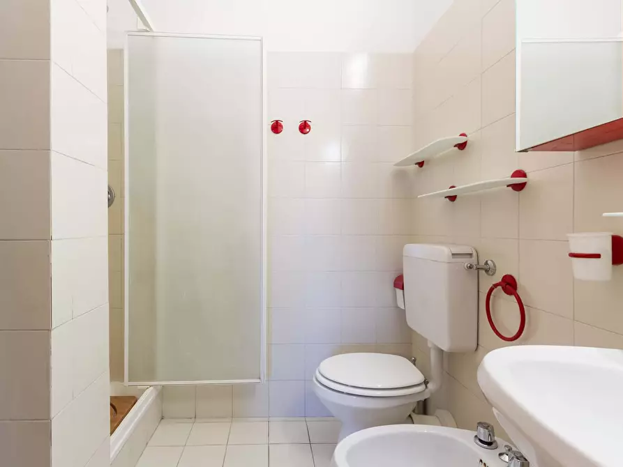 Immagine 7 di Camera in affitto  in Via dei Missaglia13 a Milano