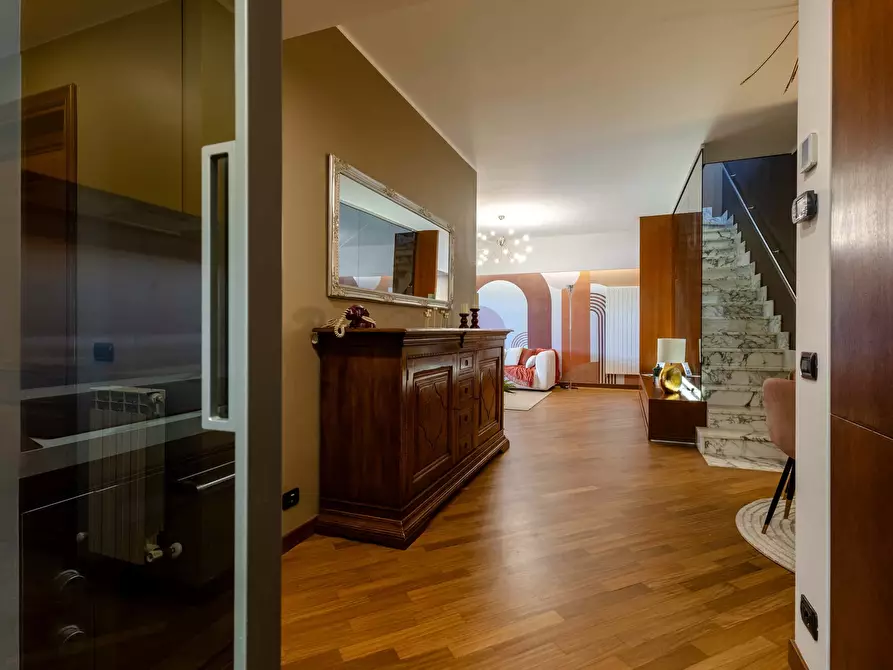 Immagine 40 di Appartamento in affitto  in Via Pietro de Francisci13 a Roma