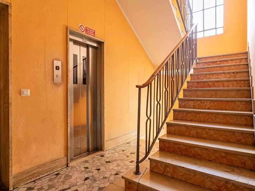 Immagine 2 di Appartamento in affitto  in Via Leone Tolstoi49 a Milano