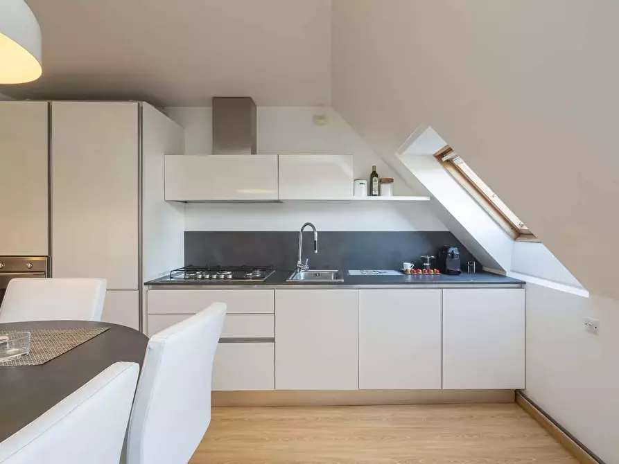 Immagine 25 di Appartamento in affitto  in Via Romeo Frassinetti6 a Milano