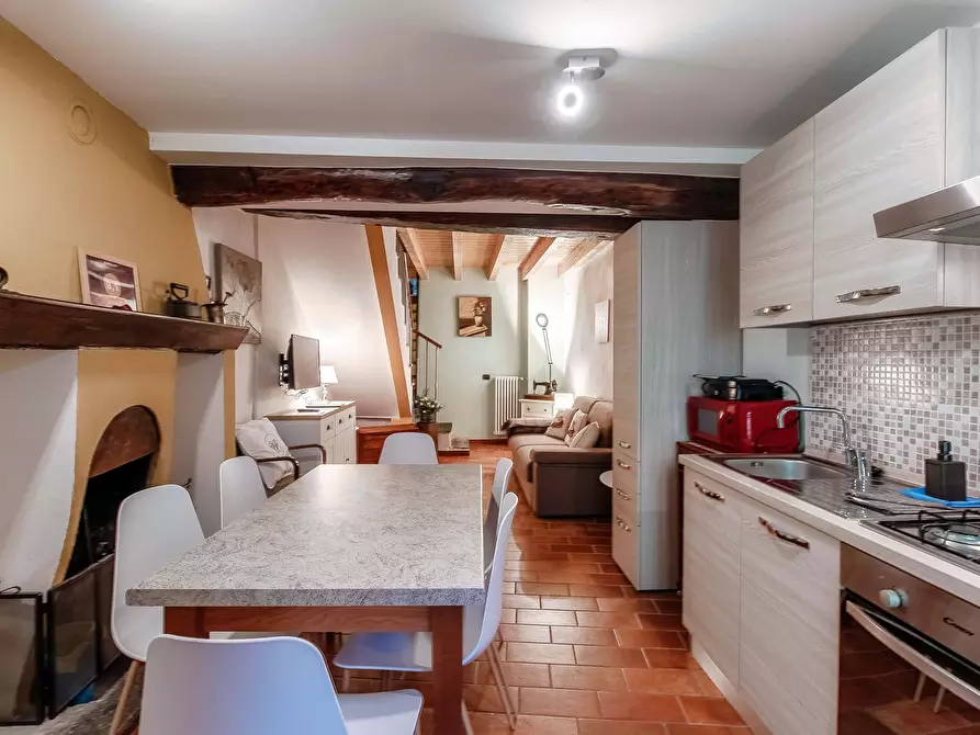 Immagine 11 di Appartamento in affitto  in Via Attilio Salice3 a Argegno