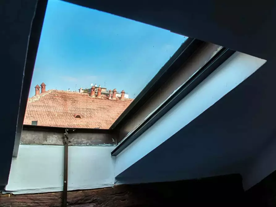 Immagine 27 di Appartamento in affitto  in Viale Nazario Sauro a Milano