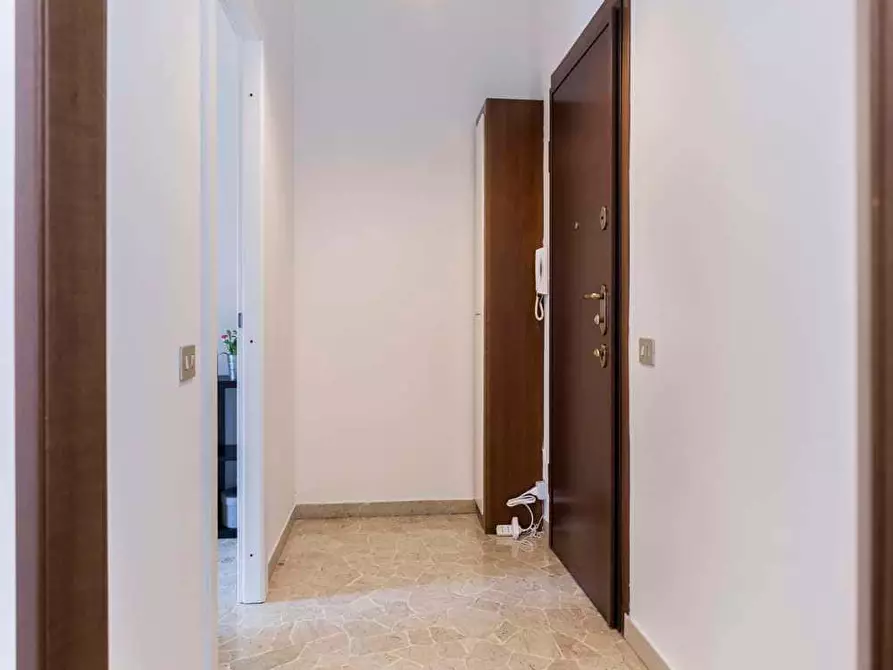 Immagine 17 di Camera in affitto  in Via delle Betulle6 a Buccinasco