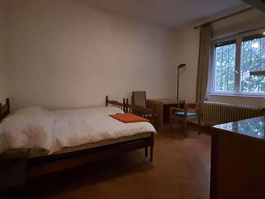 Immagine 1 di Camera in affitto  in Via Castelbarco18 a Trento