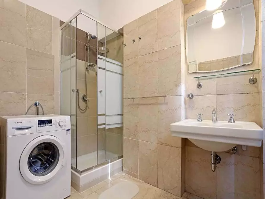 Immagine 33 di Camera in affitto  in Via Rodolfo Lanciani1 a Roma