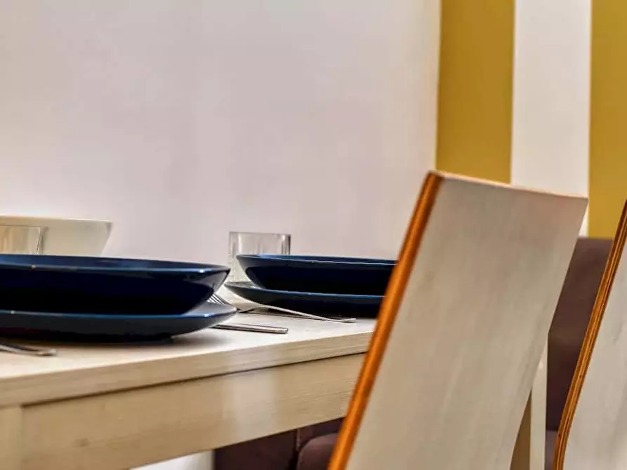 Immagine 21 di Camera in affitto  in Via Vigevano45 a Milano