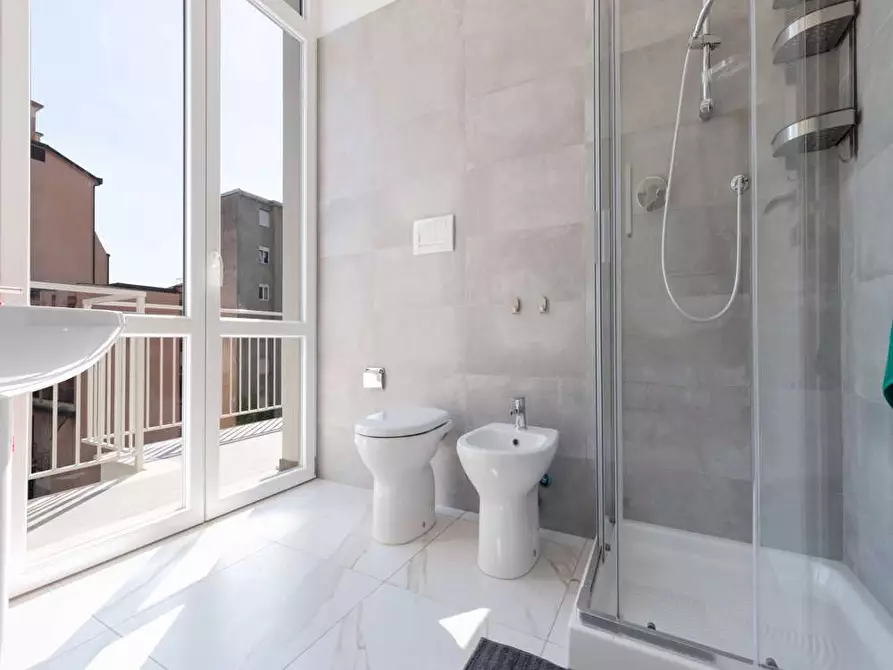 Immagine 9 di Camera in affitto  in Viale Bligny28 a Milano